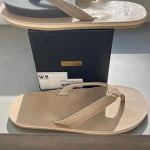 Hari Mari limited edition leather sandals